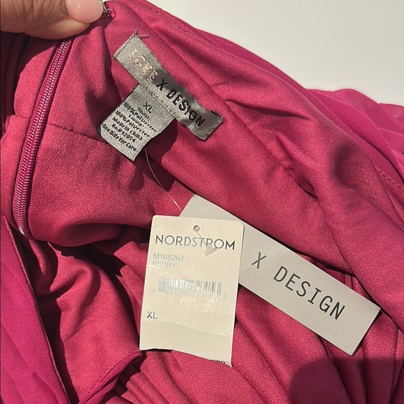 NEW! Pink Backless Slit Gown for Weddings - Picture 5 of 5